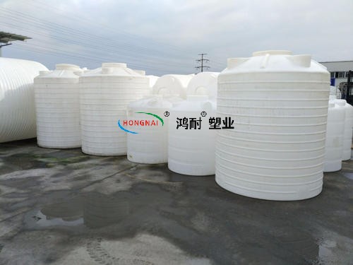 為什么塑料水塔價(jià)格相差比較大_影響塑料水箱價(jià)格的因素有哪些？