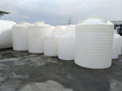 為什么塑料水塔價格相差比較大_影響塑料水箱價格的因素有哪些？